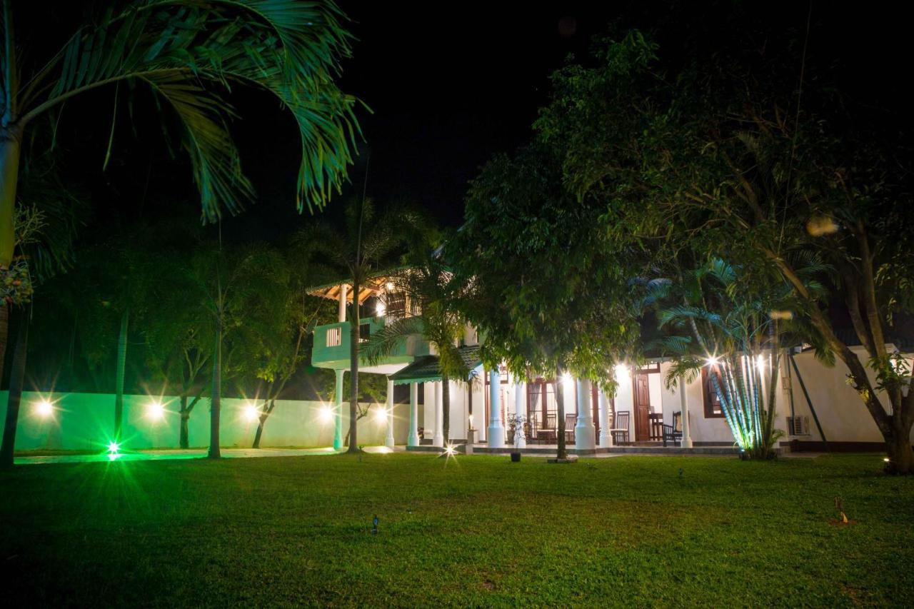 Villa 406 Seeduwa 외부 사진