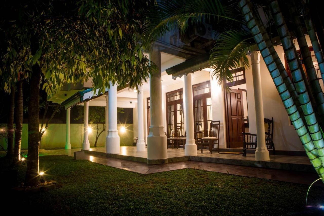 Villa 406 Seeduwa 외부 사진