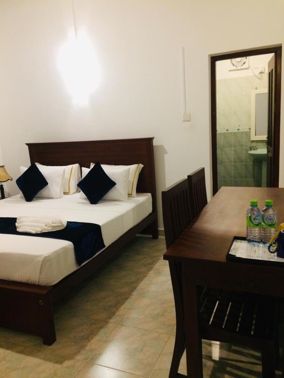 Villa 406 Seeduwa 외부 사진